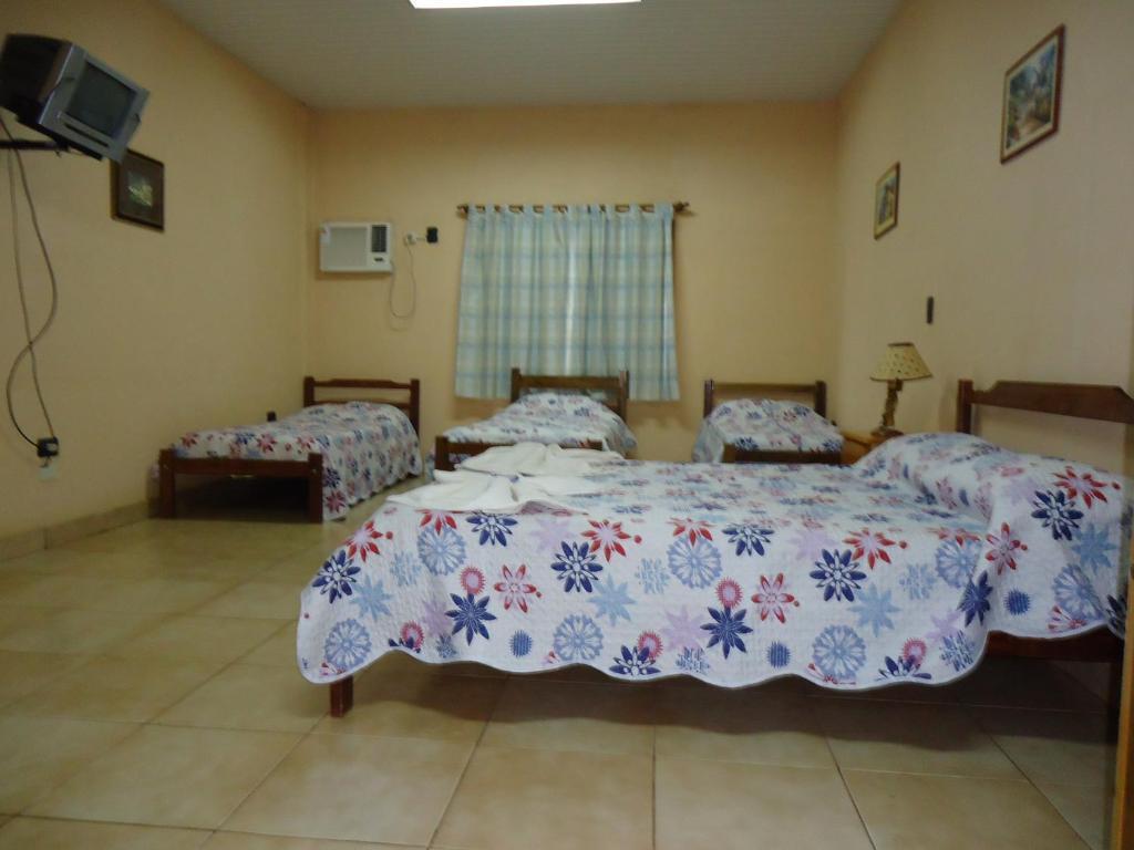 Hosteria Mola Hotel Puerto Iguazú Szoba fotó